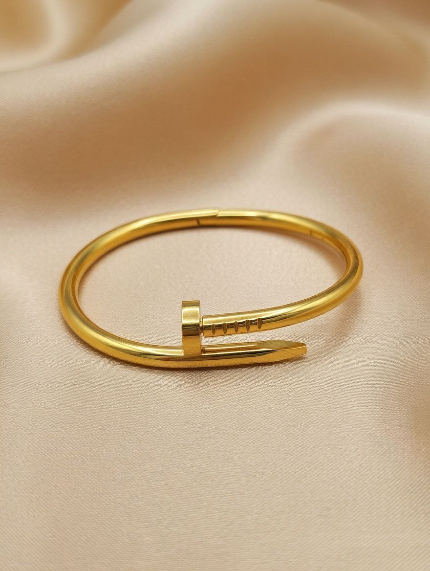 2026/09/1000090931.jpg stenles still bracelet - Image 1