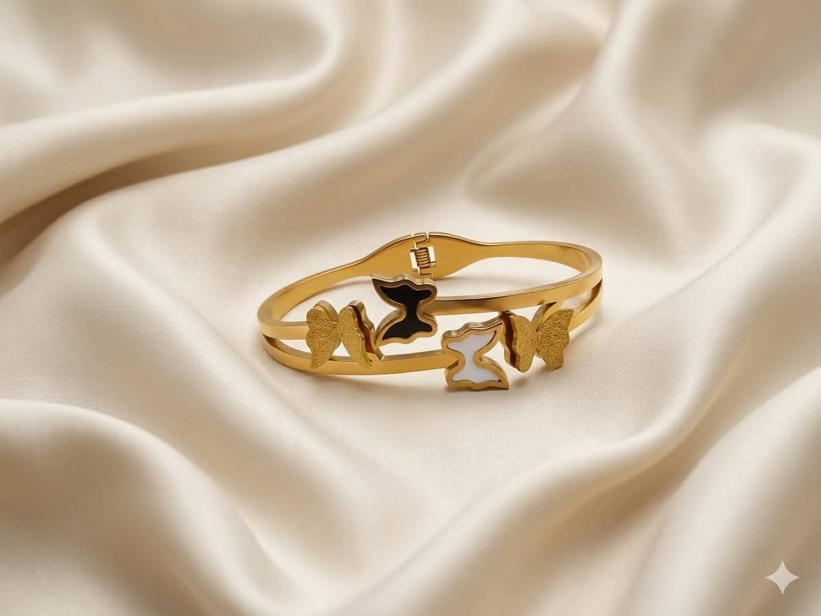 2026/09/1000090940.jpg stenles still bracelet - Image 1