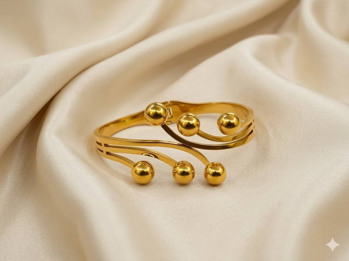 2026/09/1000090941.jpg stenles still bracelet - Image 1