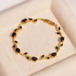 Tulip bracelet